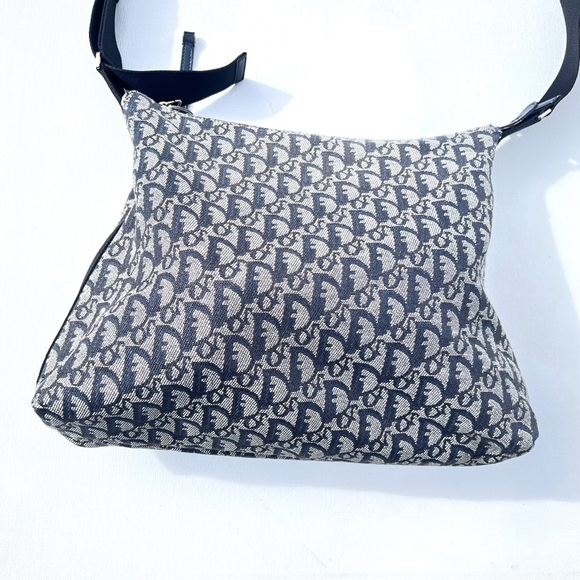 Vintage Christian Dior trotter blue crossbody shoulder bag - Picture 7 of 13